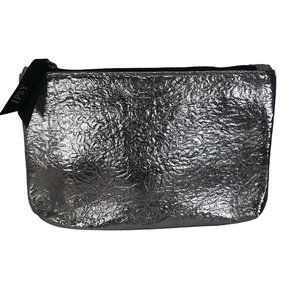 Ipsy Silver Metallic Foil Zippered Bag w/ Green Lining Cosmetics Makeup Pouch  C